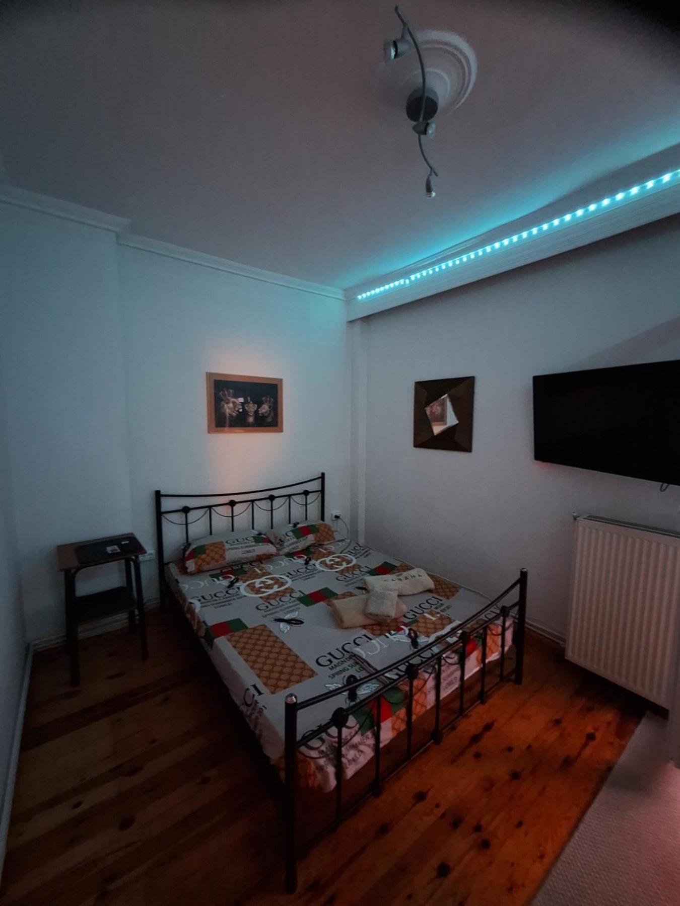 Queen Suites 60M2 سالونيك المظهر الخارجي الصورة